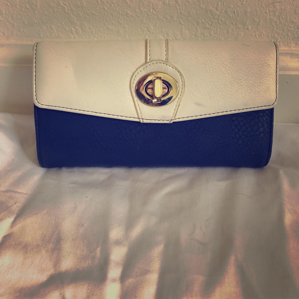 Tri fold wallet